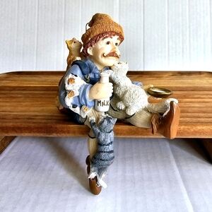 Shenandoah Designs International A Keeper of Cats figurine shelf sitter resin